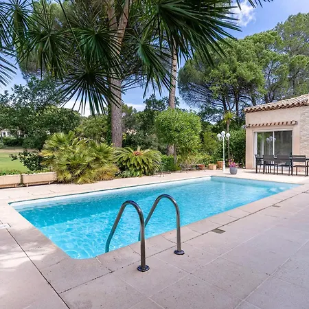 Lécrin : Moderne Jardin Piscine Saint-Raphaël